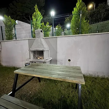 Sunny Shores Apartament *